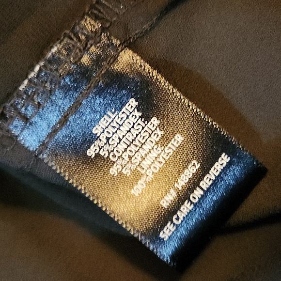 NWT! Torrid sequin over polyester top - Picture 7 of 7